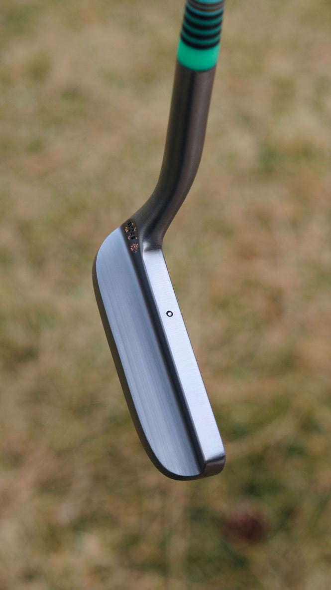037 Putter