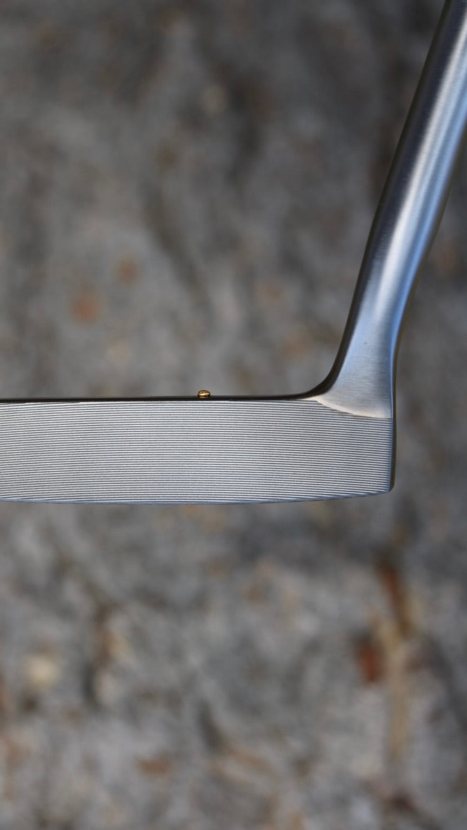 038 Putter