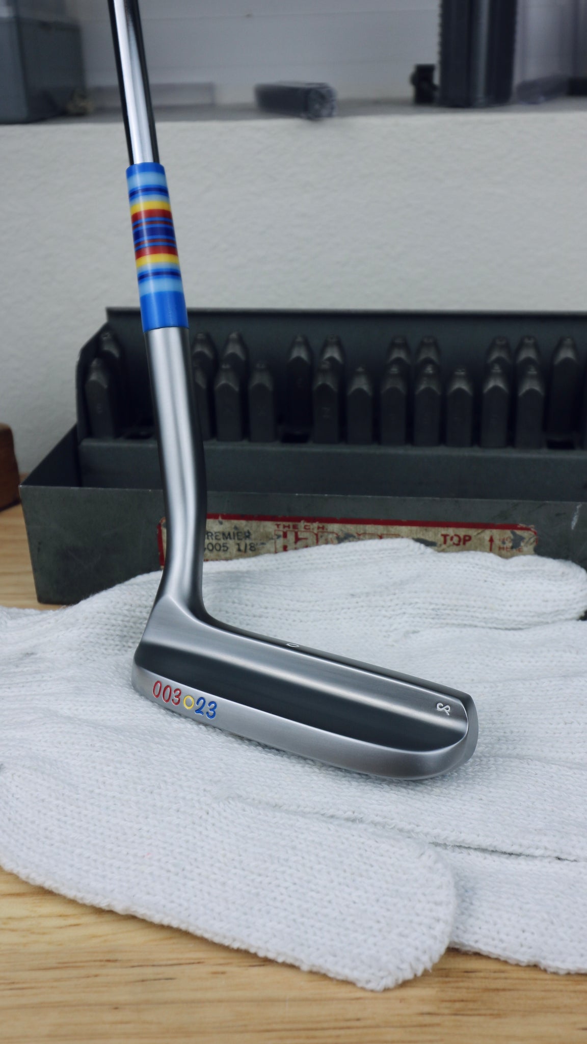 003 Putter