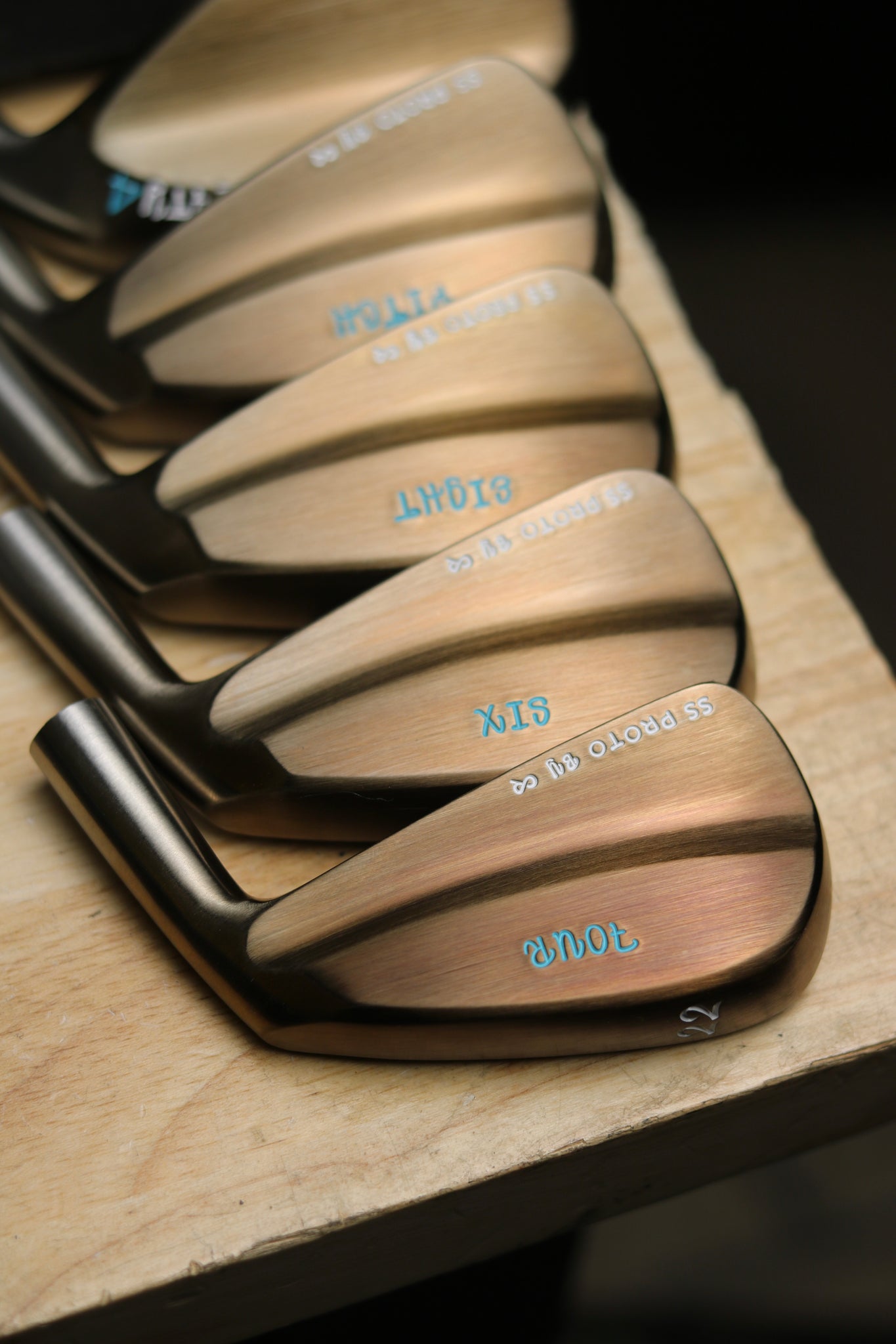 AUCTION:  Short Set #001